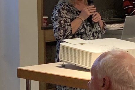 Frau Dr. Sabine Kirchen-Peters