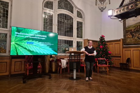 Referentin Frau Sorina Milkovic