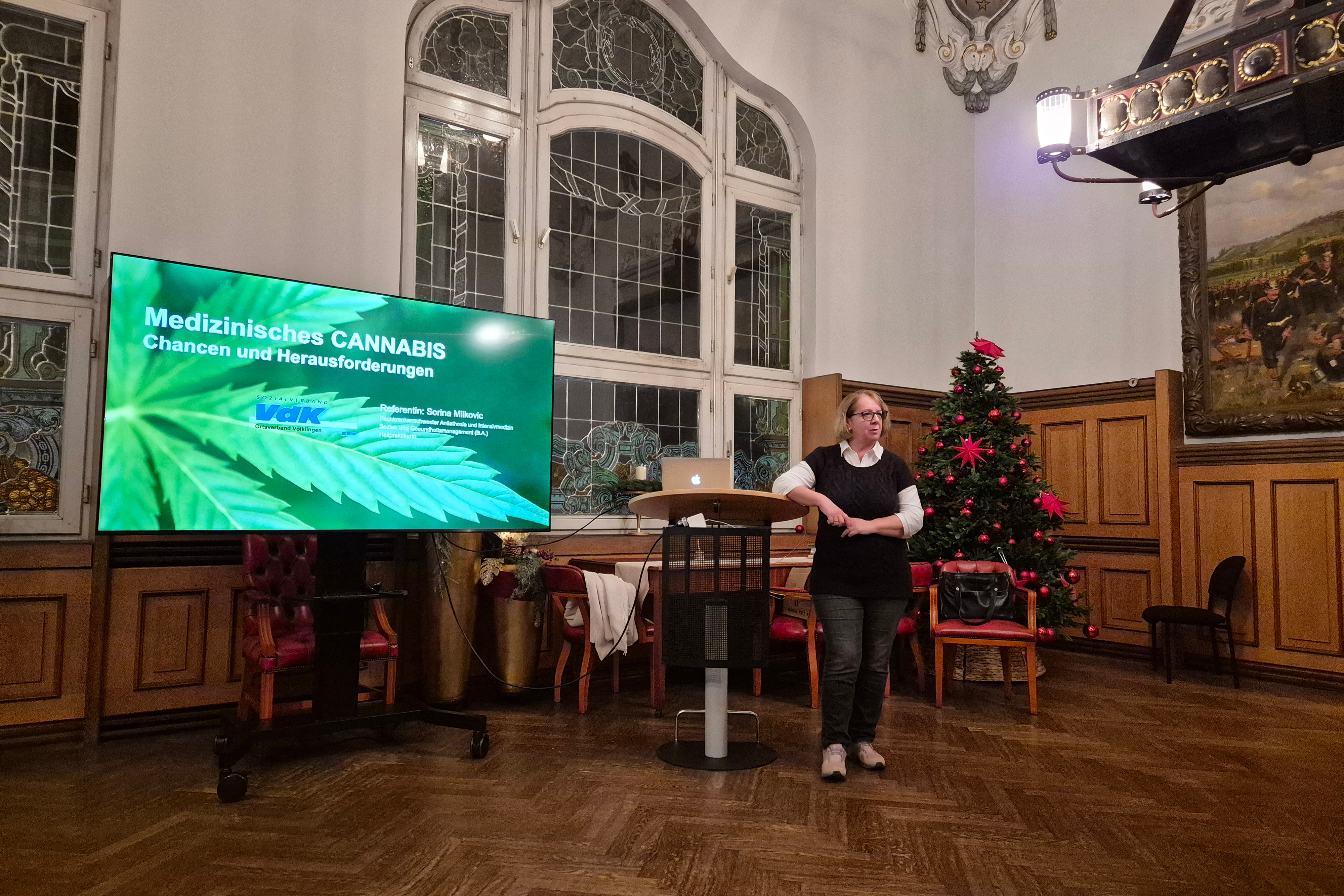 Referentin Frau Sorina Milkovic Referentin Frau Sorina Milkovic